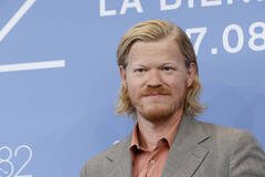 Jesse Plemons al photocall del film Bugonia alla 82a Mostra Internazionale d'Arte Cinematografica di Venezia, giovedì 28 agosto 2025