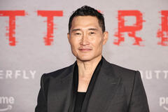 Daniel Dae Kim partecipa alla première newyorkese di Butterfly al Regal Cinemas Union Square il 5 agosto 2025 a New York City