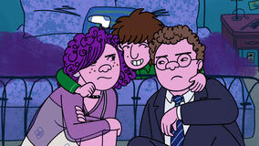 (S-D) Abbi Jacobson come Shira Schwooper, Ben Feldman come Avi Schwooper e Max Greenfield come Yoshi Schwooper in Long Story Short