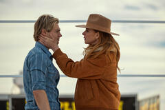 (S-D) Noah LaLonde come Cole, Sarah Rafferty come Katherine in Uno splendido errore 2x07