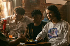 Pete (Maximo Salas), Bez (Zendé Murdock), Topher (Jeremy Yun) in The Runarounds 1x02