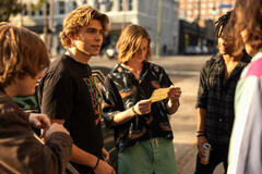 Wyatt (Jesse Golliher), Charlie (William Lipton), Neil (Axel Ellis), Bez (Zendé Murdock) in The Runarounds 1x06