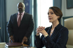 (S-D) Lucian Msamati come Kofi, Suranne Jones come Abigail in The Hostage 1x02