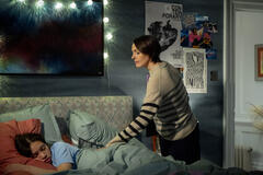 (S-D) Isobel Akuwudike come Sylvie, Suranne Jones come Abigail in The Hostage 1x02