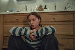 Isobel Akuwudike come Sylvie in The Hostage 1x03