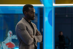 William Jackson Harper in The Morning Show 4x02