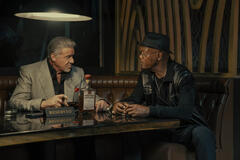 Sylvester Stallone come Dwight Manfredi e Samuel L. Jackson come Russell Lee Washington Jr. in Tulsa King 3x09