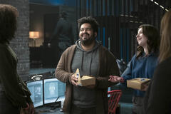 Joshua Banday (Ivan) in Upload 2x04