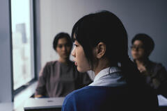 Prapamonton Eiamchan in Human Resource di Nawapol Thamrongrattanarit - Immagine ufficiale