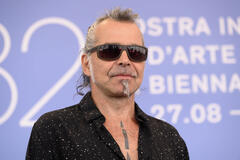 Piero Pelù al photocall del film Piero Pelù. Rumore Dentro di Francesco Fei alla 82a Mostra del Cinema di Venezia, venerdì 5 settembre 2025