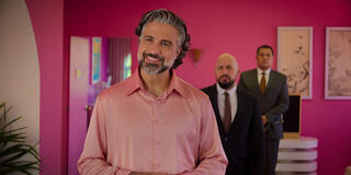Jaime Camil in Acapulco 4x01