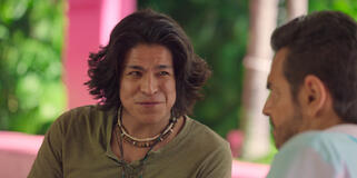 Cristo Fernández in Acapulco 4x03