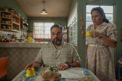 Carlos Corona e Vanessa Bauche in Acapulco 4x05