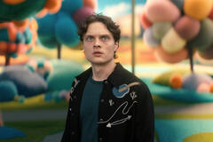 Asa Germann (Sam) in Gen V 2x03