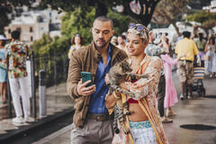 Jesse Williams e Jordan Alexandra in Hotel Costiera 1x02