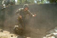 Miles Heizer come Cameron Cope in Boots 1x08