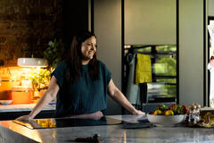 Dr Liz Burgess (Jo Joyner) in Little Disasters 1x05