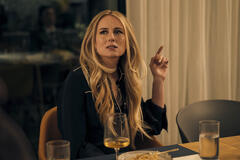 Justine Lupe come Morgan in Nobody Wants This 2x01