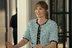 Leighton Meester come Abby in Nobody Wants This 2x05