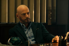 Filippo Nigro come Chartroux in Mrs Playmen 1x02