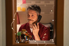 Angelo Pisani come Infermiere Andrea in Sicilia Express 1x03