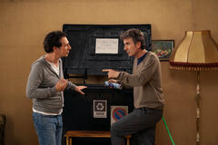 (S-D) Salvo Ficarra come Salvo, Valentino Picone come Valentino in Sicilia Express 1x04