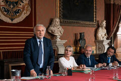 (S-D) Jerry Cala come Ministro Degli Interni, Cinzia Scaglione come Ministra in Sicilia Express 1x05