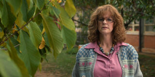 Hope Hynes Love come Miss Harris in Stranger Things: Stagione 5