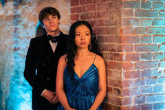 Kieran (Frederic Balonier), Lin (Andrea Guo) in Maxton Hall - Il mondo tra di noi - Stagione 2
