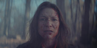 Claire Danes come Aggie Wiggs in The Beast in Me 1x01