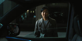 Hettienne Park come Agent Erica Breton in The Beast in Me 1x02