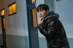 Lee Jun-ho come Kang Sang-ung in Cashero 1x02