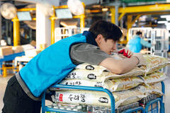 Lee Jun-ho come Kang Sang-ung in Cashero 1x03