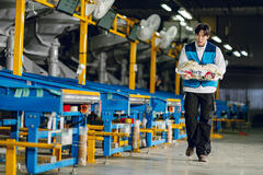 Lee Jun-ho come Kang Sang-ung in Cashero 1x03