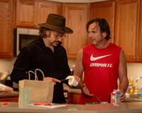 Bradley Cooper e Will Arnett in Will Arnett e Blake Kane in Is This Thing On?