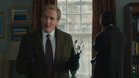 Woody Harrelson come Eddie McCay in Ella McCay Perfettamente Imperfetta