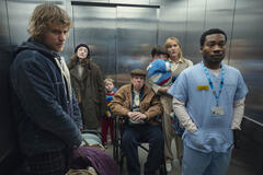 (S-D) Johnny Flynn come Connor, Andrea Riseborough come Molly, Timothy Spall come Bernie, Kate Winslet come Julia, Fisayo Akinade come Nurse Angel in Goodbye June