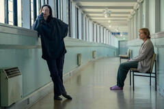 (S-D) Andrea Riseborough come Molly, Kate Winslet come Julia in Goodbye June