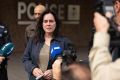 (S-D) DI Tommy Shah played by (Vivash Bhai) and Eve Riser played by (Jill Halfpenny) in Girl Taken 1x02