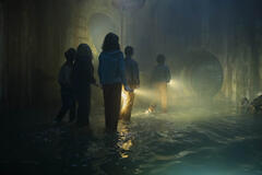 Arian S. Cartaya, Matilda Lawler, Clara Stack, Blake Cameron James, Amanda Christine in IT Welcome To Derry 1x05