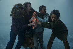 Matilda Lawler, Clara Stack, Blake Cameron James, Amanda Christine in IT: Welcome To Derry 1x08
