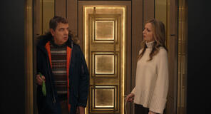 (S-D) Rowan Atkinson come Trevor Bingley, Susy Kane come Annabel in Man Vs Baby 1x04