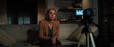 Rhea Seehorn in Pluribus 1x05
