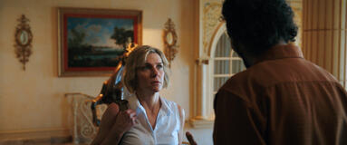 Rhea Seehorn in Pluribus 1x06