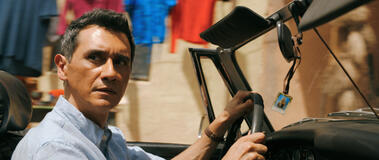 Carlos Manuel Vesga in Pluribus 1x07