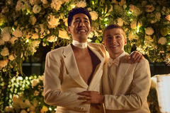 (S-D) Tommy Do come Nam e Miles Heizer come David in People We Meet on Vacation