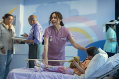 Minnie Driver in Fuga 1x01