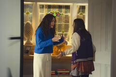 Elle de Lange, Minnie Driver in Fuga 1x08