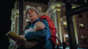 (S-D) Rowan Atkinson come Trevor Bingley, Baby Jesus in Man Vs Baby 1x02