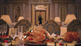 Rowan Atkinson come Trevor Bingley in Man Vs Baby 1x04